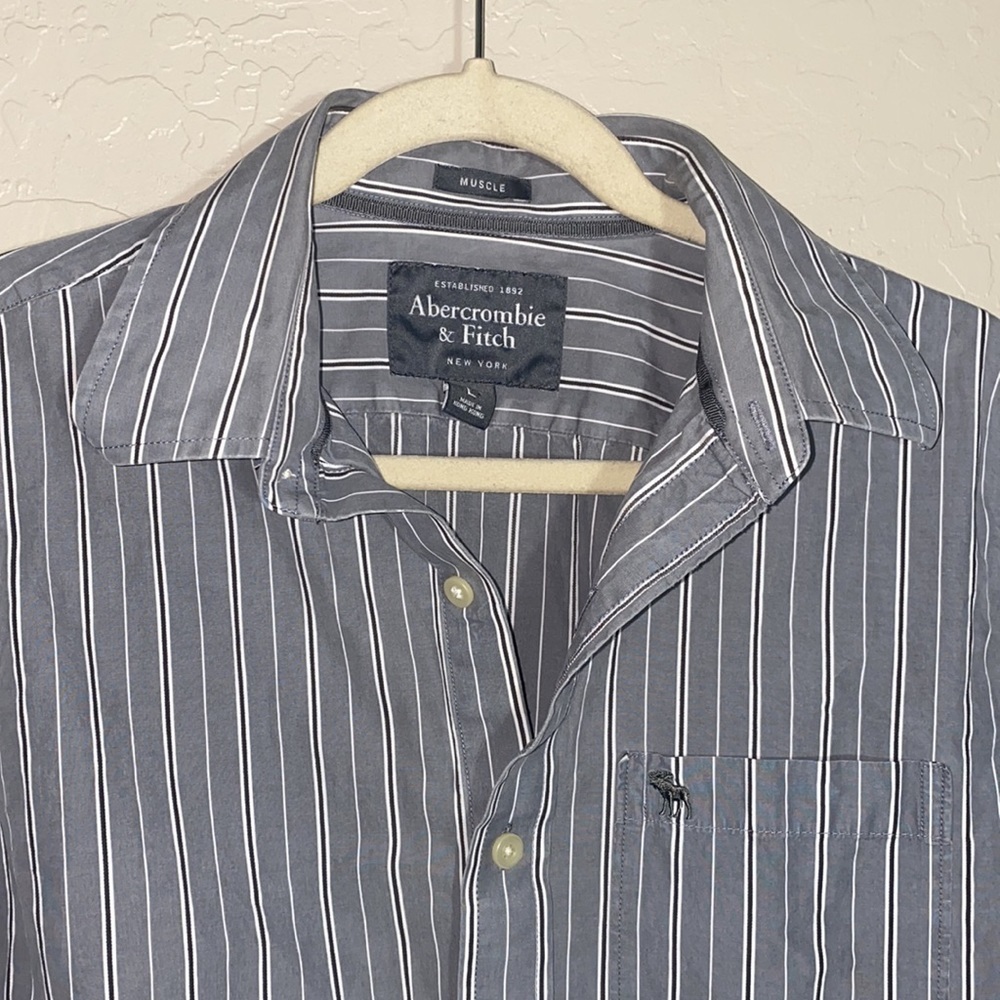 Abercrombie and Fitch grey stripe muscle button up shirt